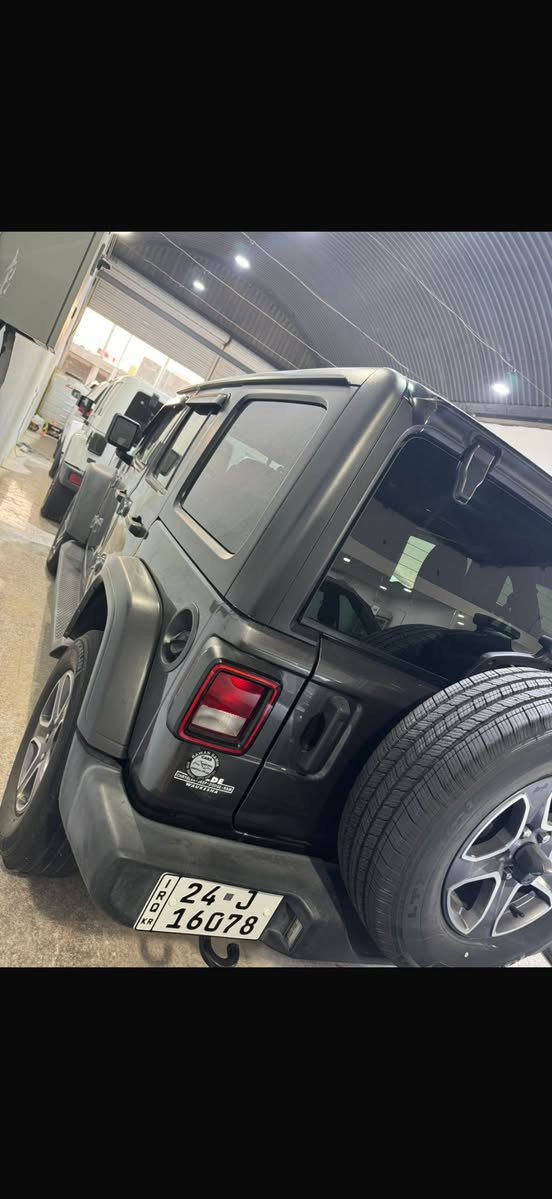 جيب رانكلر مديل ٢٢٠١الفحص والتقرير بلمنشور جديده جدا اي نقص مابيهه مكينه ٣٦٠٠السعر ٢٤٥وقه رقم ***********
