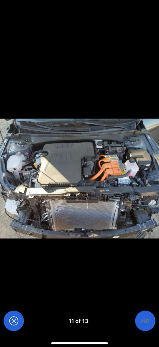 يالله 🌟
السلام عليكم

🔹 هيونداي النترا 2024  هايبردوارد أمريكي للبيع 🔹

📌 تفاصيل الضرر:
ضرر بالباب + بنيد ودعاميه، وشبر بالجاملغ
📸 صور الضرر موجودة داخل المنشور (كلشي واضح وبدون لف ودوران)

📍 مرقمة بغداد بسمي مشروع وطني 
🚗 الماشي: 3 آلاف ميل فقط
⚙️ المحرك: 1600 تيربو

✨ المواصفات:
 • فتحة سقف
 • رادارات 360 درجة
 • نظام تحديد المسار + تنبيه مغادرة المسار
 • قيادة شبه ذاتية
 • نظام النقطة العمياء بالمرايات الجانبية
 • رادار أمامي
 • نظام بريك طوارئ تلقائي
 • نظام Auto Stop
 • شاشة عدادات ديجتال
 • شاشة وسطية تدعم Apple CarPlay وايرلس + Android Auto
 • 3 أنظمة قيادة (Sport / Normal / Smart)
 • ليد أمامي + سكن نهاري ليد
 • كاميرا خلفية
 • نظام التوقف الذاتي عند وجود جسم أثناء الرجوع

💰 السعر: 165
✋ وبيه مجال حك الجيه إن شاء الله

📞 للاستفسار: ***********
📍 مكان السيارة: بغداد / البنوك

سيارة مرتبة، مواصفات عالية، وماشي قليل 🔥
الجاد يتواص
