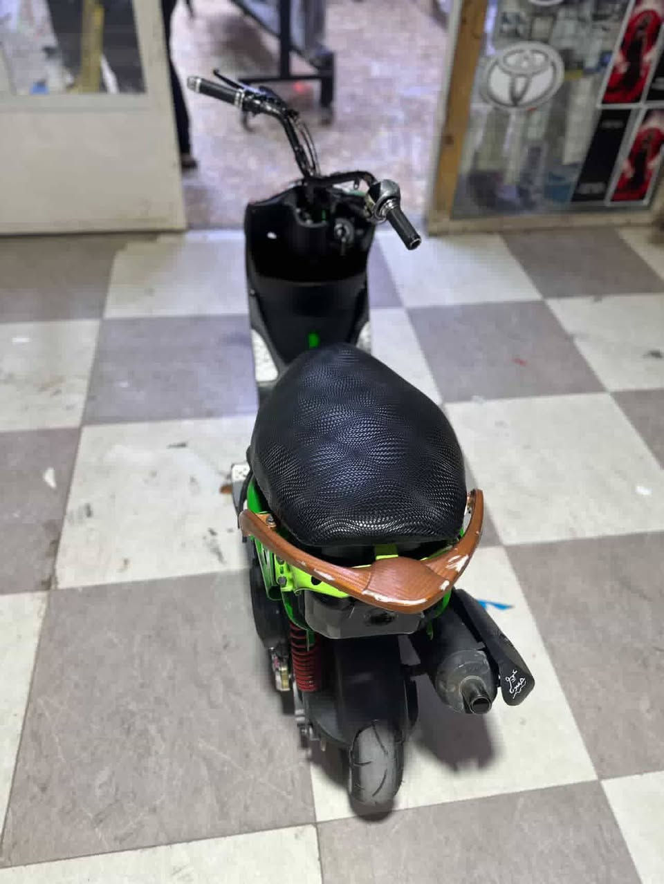 للبيع السعر تفاصيل عل رقم
***********
