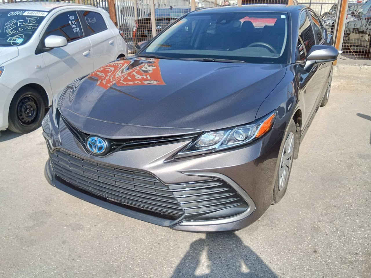 السلام عليكم
للبيع سياره تويوتا كامري 2023
بجم كبس سياره نضيفه
هايبرد HEV
سعرها 200 وبيها مجال
للاستفسار ***********
