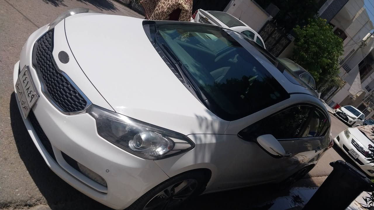 سیراتو ۲۰۱۳ فول موصفات 
رقم اربیل 
کفاله من صبغ وبارد
محرک کیر کفاله 
١٠٤٠٠٠كم ماشي 
هزه و سنويه جديد 
مكان اربيل سعر ١٢٢ مجال
*********** *********** وتساب
