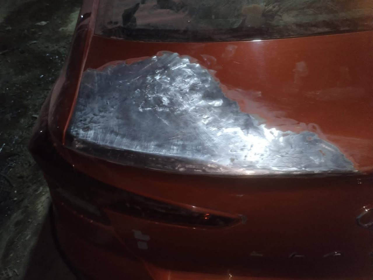 سلام عليكم شباب مرخصت ادمن الانتره 20 للبيع حادث جاملغ وربع بنيد  سعر 122 رقم رولي بغداد ***********
