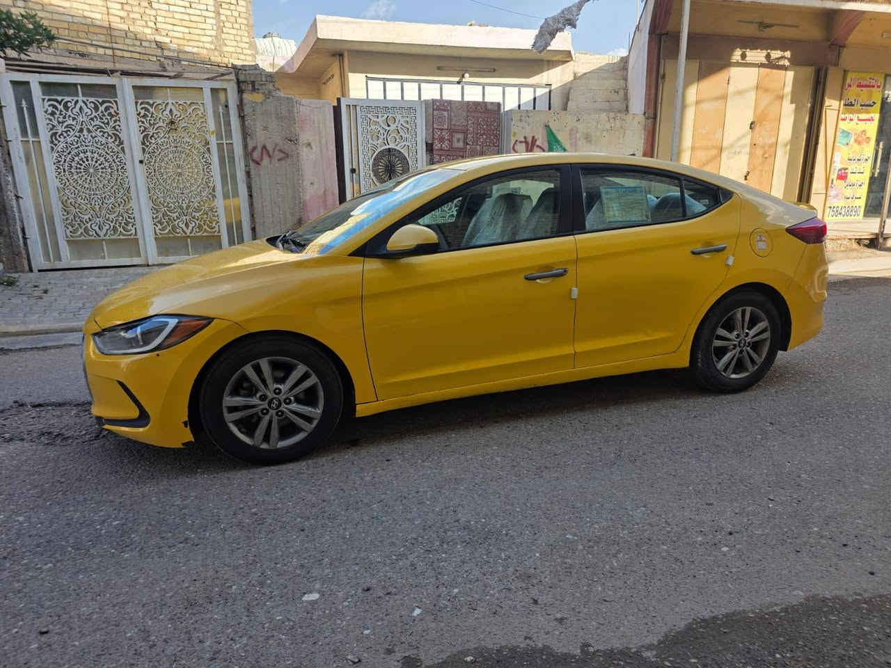 هونداي النترا موديل 2018 كير ATM وارد امريكي حادث جاملغ ايسر فقط الباقي كفاله  بدون لغد ولا شاصي ولا حوض  ماشيه 150حقيقي
مكينة گير حدادية تبريد على الفحص
حجم المحرك 2000 دوش المرغوب لا تبخير ولا تنقيص فول 
رادار امامي رادار جانبي رادار خلفي
تحكم ستيرن
شاشة 
كامره دواره 
تدفئه تبريد 
لايتات زنون
لد امامي خلفي 
دوشمه  جديده 
مكان السيارة بغداد
رقم بغداد بسمي تحويل ثاني يوم  سنويه 28 وهزه جديده
سعرها 113 ورقة بيها مجال
أي استفسار  ***********
