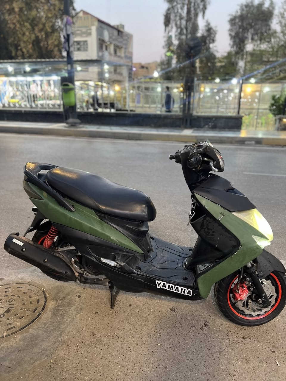 سكنس لد للبيع الدراجه حلوه وكهربايات شغاله بيها صلنصه شمعه يردلها ترتيب كلجات بس السعر 450 بيها مجال للشراي اتصل ودلل ‭٠٧٧٣ ٣٥٧ ١١٧٤‬
