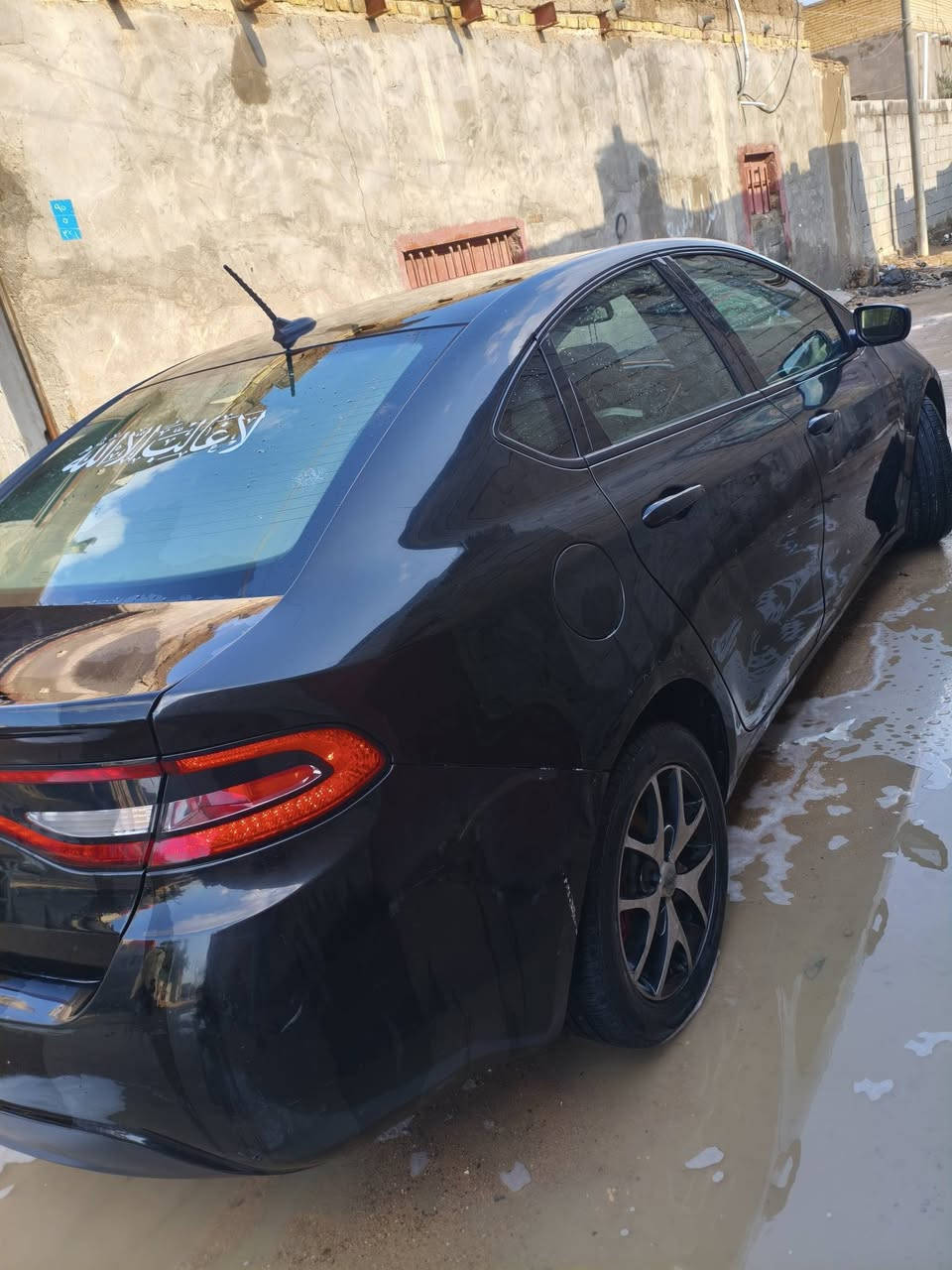 السلام عليكم سياره دوج دارت 2016مواصفات سياره محرك 2000تبريد شغال ثلج محرك وكير مكفول حدايه مبدله من طول لطول سياره باسمي رقم دولي سنويه 2030سياره حلوه وجديده حادثه بأمريكا كما موضح بصوره سياره بيه طخه بل مدكر الخلفي خفيفه والسعر70وبي مجال قليل واي ستفسار ***********البصره كرمة علي ابو صخير
