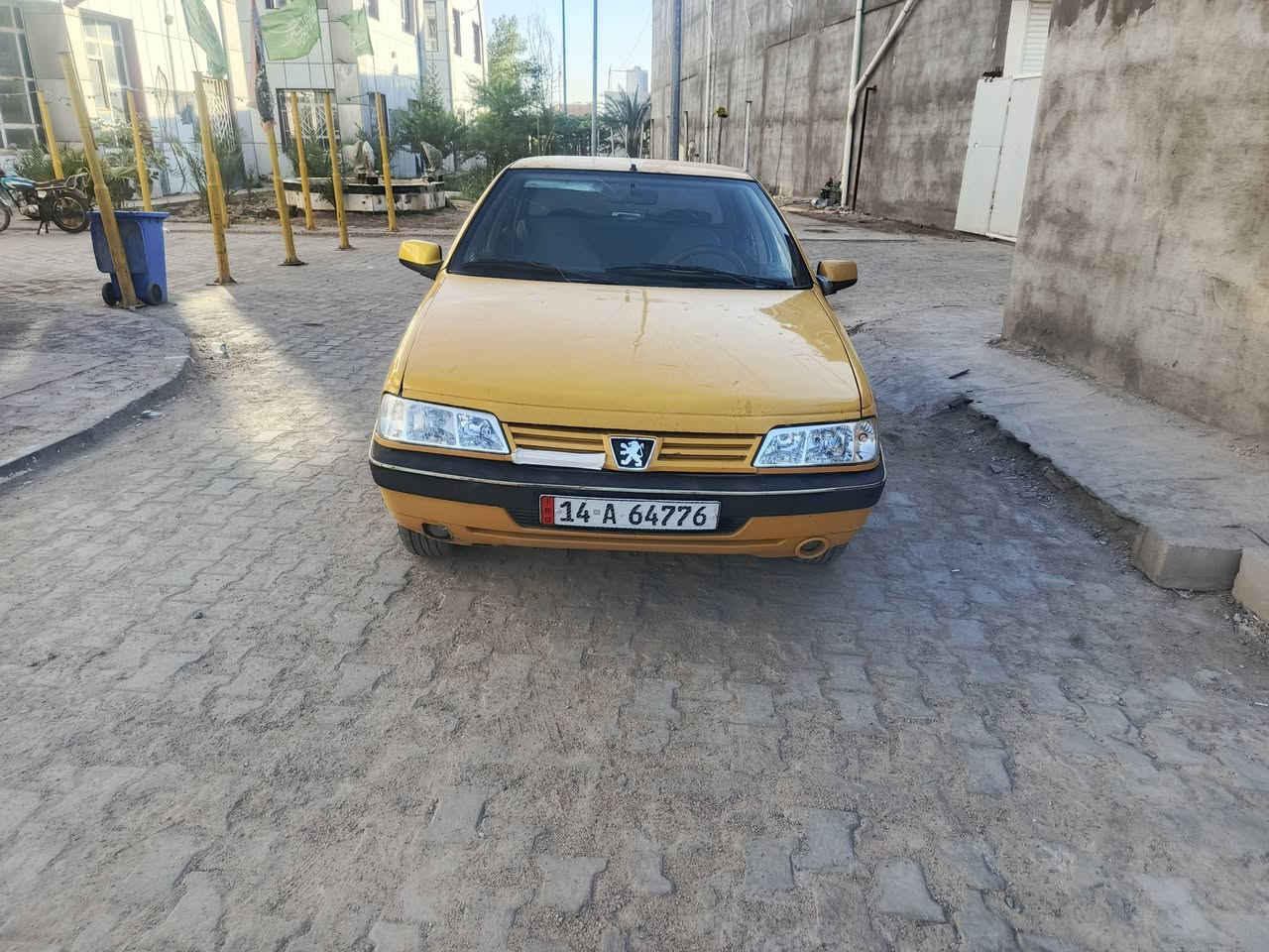 سلام عليكم بيجو 405 سياره كفاله كير مكينه تبريد كفاله رقم نكليزي مصفره سياره جاهزه  *********** بي وتساب سعر 37
