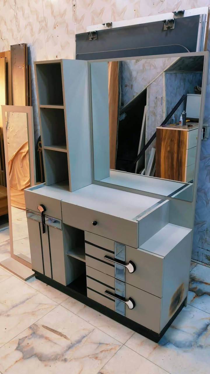 💎💗 غرفة تركي مستخدم
7قطع 
💯 نظافة 95%
🚪 نظام ابواب  مرتب 
🪛 شد مجاني
🚚 نقل مجاني


**إذا كنت صاحب هذا الإعلان وتريد حذفه لأي سبب، رجاءا أرسل رسالة إلى الدعم الفني**