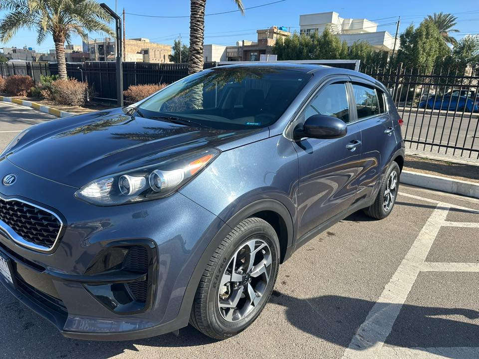 سبورتج موديل 2022 وارد امريكي بدون ضرر وبدون صبغ ماشية 24000 ميل .. رقم بغداد حادثهه سرقة السعر 17500 وبيهه مجال بعد المعاينة 
***********
