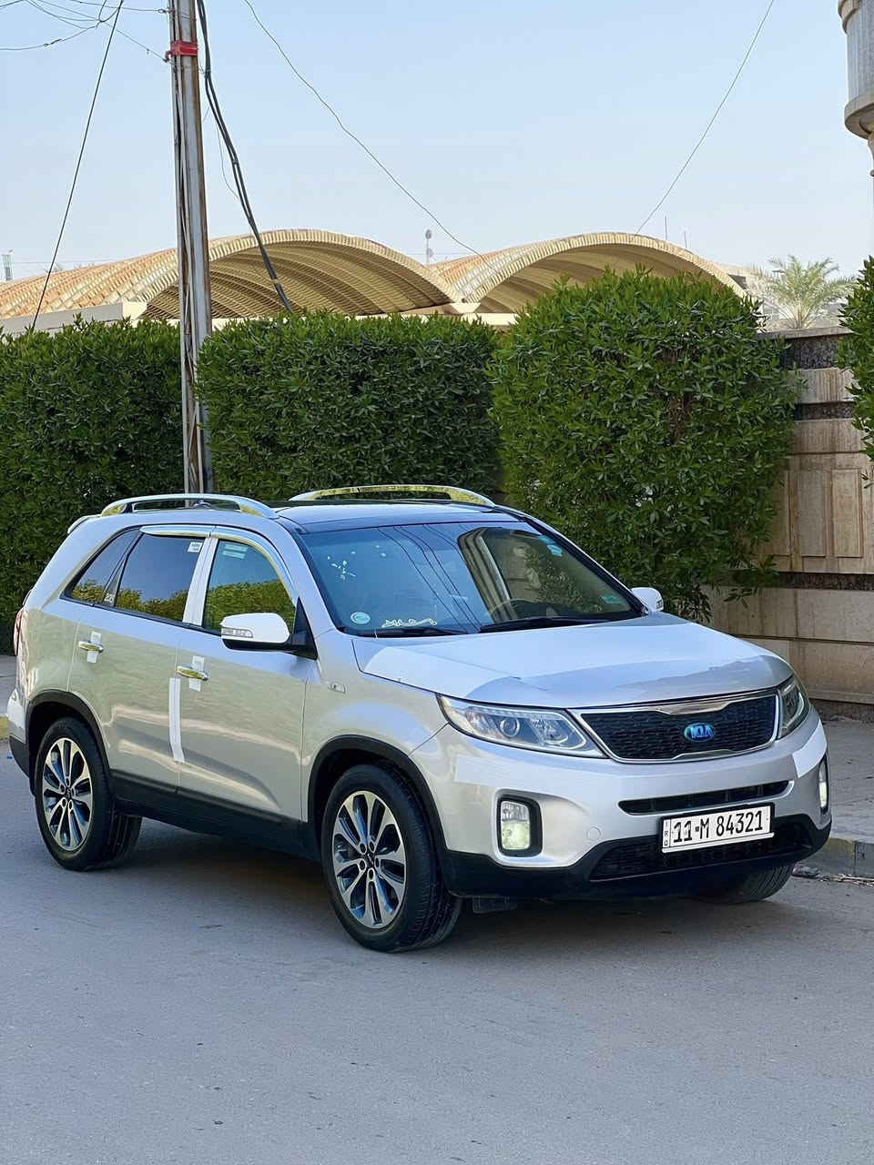 سورنتو 2015 خليجي 6 سلندر السعر 129 وبيه مجال رقم بغداد بسمي حساسات خلفية بلنوراما تبريد ثلج صدر جديد سيارة جاهز تخم تاير قبل شهر ويل فراشة ومكينه وكير وصدر وكهربائيات كله جاهزة ماشيه 94 سيارة (( صبغ عام )) حتى لا ادوخك ولا اتعبك مكاني بغداد *********** بدون خاص الشراي يتصل
