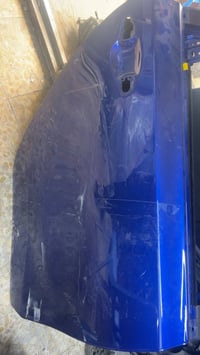 باب خلفي • يمين • بغداد