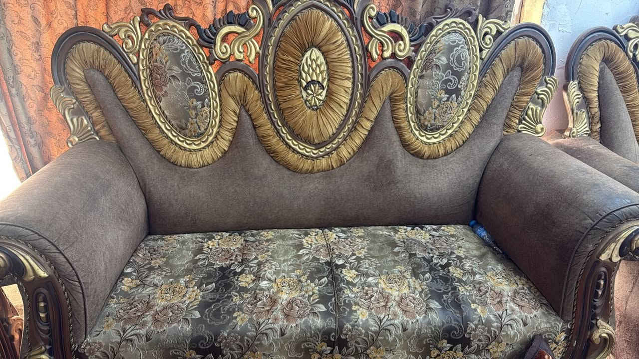 تخم للبيع 5 قطع
منطقه الدوره ابو طياره
***********
