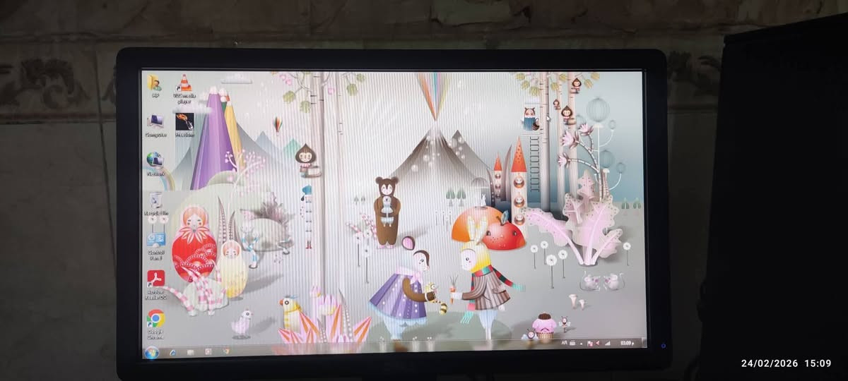 السلام عليكم
للبيع حاسبة hp كاملة ( كيس HP + شاشة DELL حجم ١٩ بوصة + كيبورد DELL + ماوس hp ) مستعملة فترة قليلة جداً بسعر ٨٥ آلف شامل التوصيل بغداد فقط.
المواصفات :...........
Windows 7 Professional 
Processor : Pentium (R)Dual-Core E5800 @ 3.20GHZ
Installed Memory (RAM) 4.00GB
Intel (R)G41Express Chipset.
(Microsoft Corporation WDDM1.1)
Chip Type: Intel (R) 4Series Express Chipset Family.
Total Available Graphics Memory:
1294MB
2HDD - 320GB + 250 GB
2CD ROM DVD
..............   
Monitor Tupe:
Dell E 1912H (Analog) 60Hertz.


**إذا كنت صاحب هذا الإعلان وتريد حذفه لأي سبب، رجاءا أرسل رسالة إلى الدعم الفني**