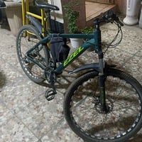 ورحمة الله بايسكل رياضي للبيع قبل 5 اشهر اشتريته وضل متروك بعدة جديد و...