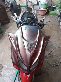 للبيع للبيع دراجه ناريه للبيع عارضة بسعر 400 ألف الدراجه نضيفه جدا بس ...