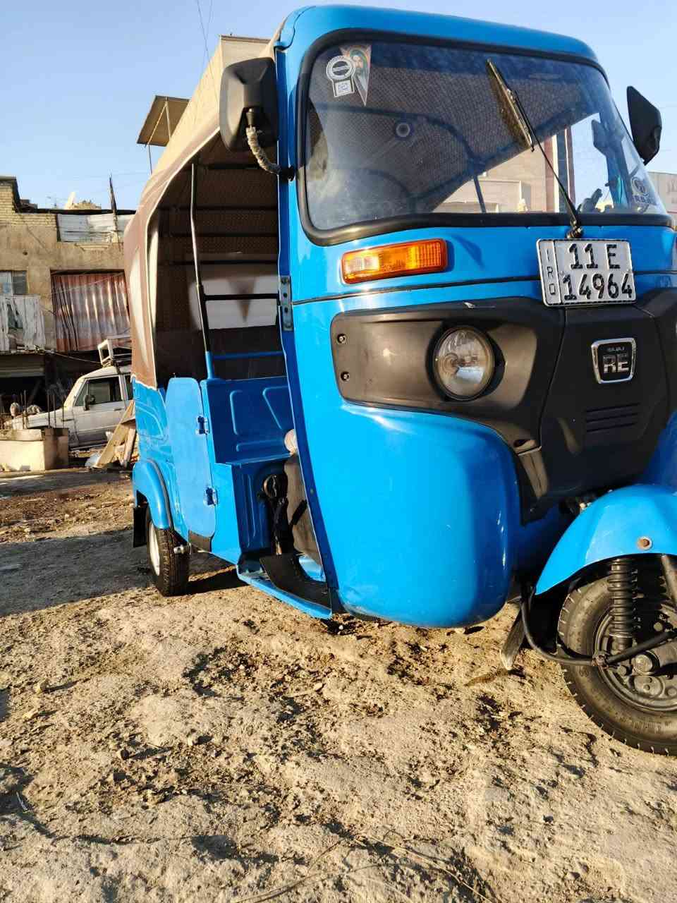 السلام عليكم تكتك للبيع رقم وسنويه موديل 21 شهر 11بيه ضربه بلغد صغيره دوس مصبوغه جماليه رقم ***********ما متواجد خاص
