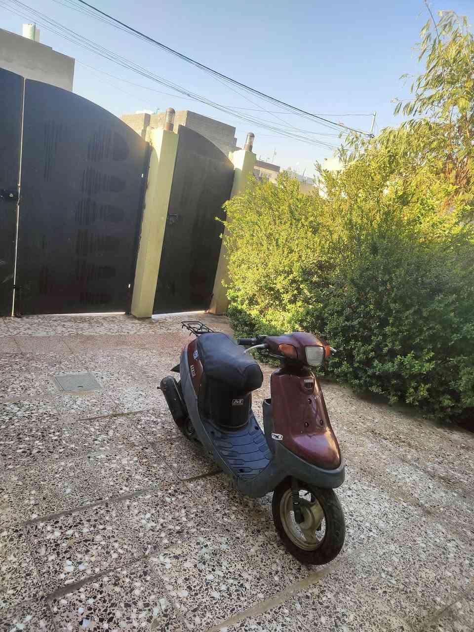 السلام عليكم 
ماطور بوتين للبيع دبل سكريته درع اصلي محرك شرط 
 شاصي شرط ويرمينه شغاله كلها سلف شغال بس باتري يعوزه تحريكه ومعدل يكمز من جواك الماطور جاهز ربع ماتصرف عليه السعر275 وبي مجال مكاني حي صدام الاستفسار 

***********
***********
