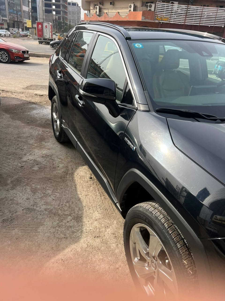 سلام عليكم راف 4 موديل 21 فول مواصفات لمتدد رقم بغداد جديد هزة جديدة بدون ايرباكات بدون شواصي كل شي موضح بالفديو تبديل 3 قطع نفس اللون فقط مكان السيارة بغداد السعر 225 ورقة وبيها مجال دفترين و25 ورقة الاستفسار ***********
