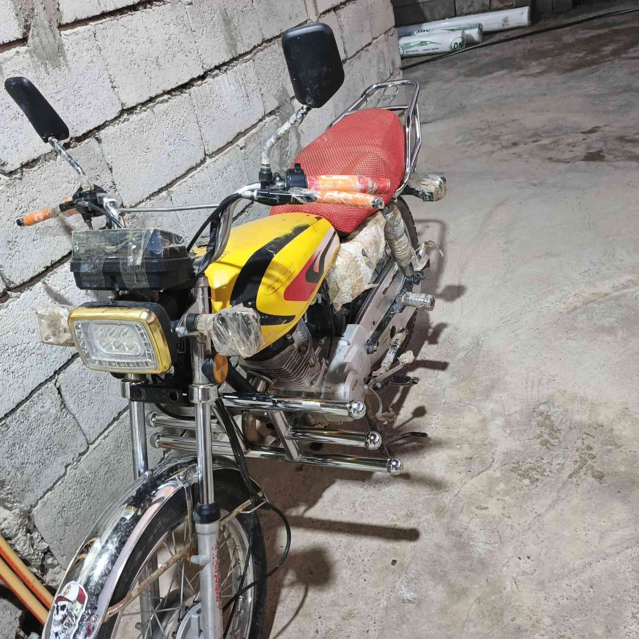 موطور لبيع موديل2020  سعر***********
