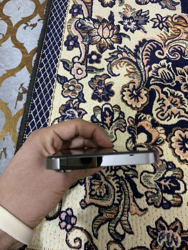 سلام عليكم عندي آيفون ١٢برو ماكس مبدل شاشه فقط مبايل نضيف السعر ٥٠٠وبي مجال بسيط العنوان بغداد الدوره رقمي***********
