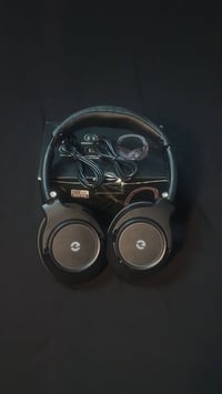 عازل ضوضاء • مخاد • جلد مخمل