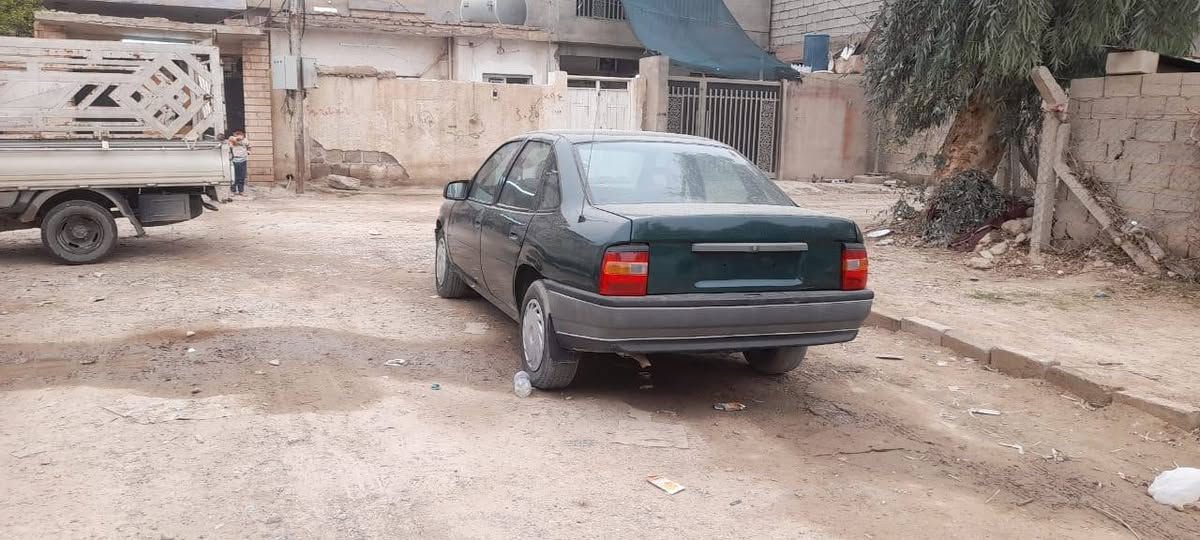 للبيع فكترة موديل ٩١ محرك ١٦ رقم بغداد السيارة احلة من الصور شرط كير مكرك صدر كهربائيات السيارة ماعيزهة ربع ترايك للبصرة السعر ٣٤ رقم صاحب السيارة *********** اني مكلف بل نشر
