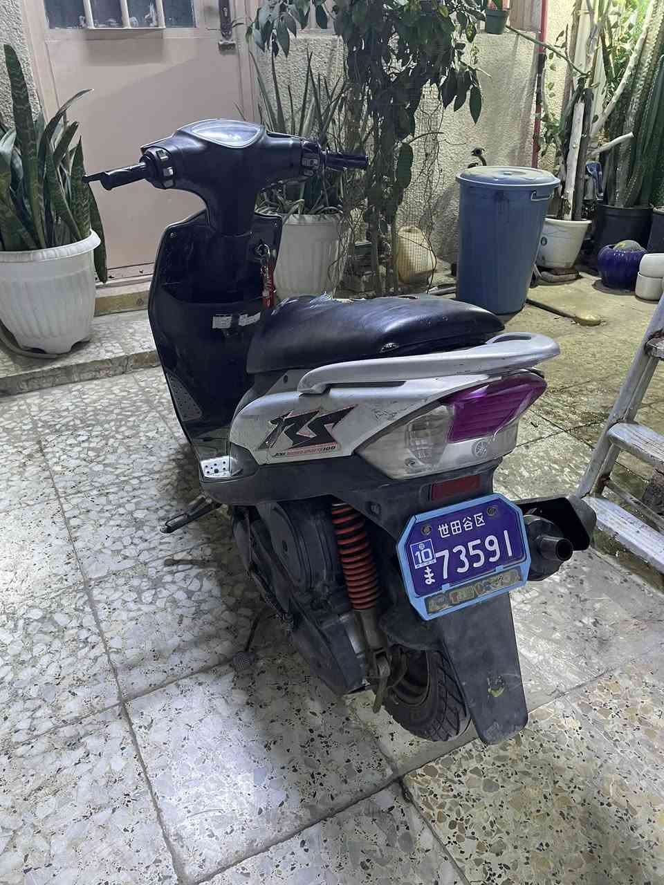 سلام عليكم
ماكس عدله بلاديه للبيع تريد كفرات لسوده او لرصاصيه 

مكاني بغداد حريه سعر خاص

رقم ***********بي واتساب
