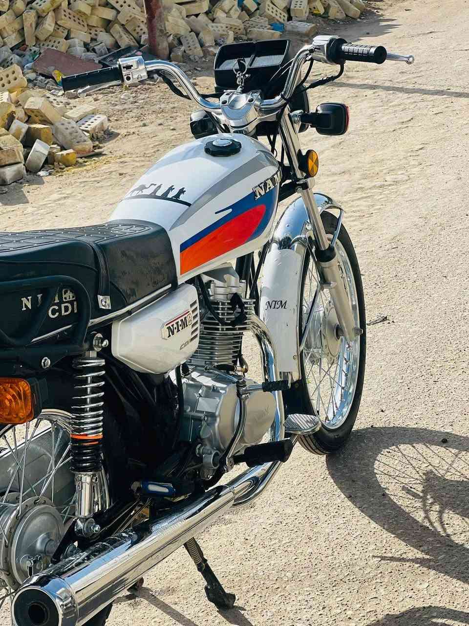 نامه امتياز موديل 2026 سويج ابو الديج دراجه جديد طالعه من الوكيل صارله فتره اوراق ستنساخ وياهن ورقة وكيل مكفوله الدراجه حيل نضيفه استخدام شخصي مكانه بابل
*********** واتس اب السعر 650 محاله بسيط شراي اتصل
