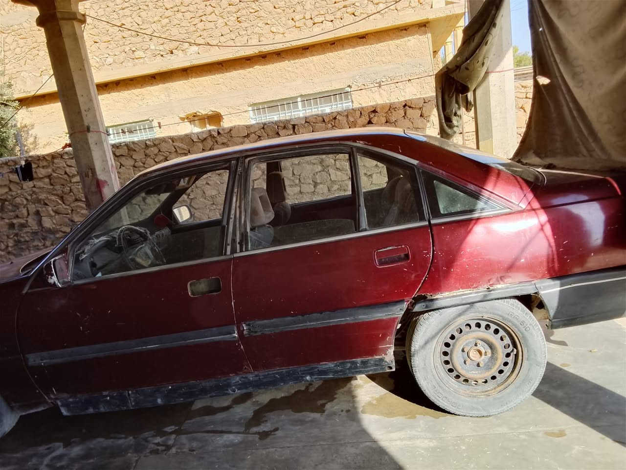 سلام عليكم للبيع اوبل اوميگا للاستفسار رقم صاحبها ***********
