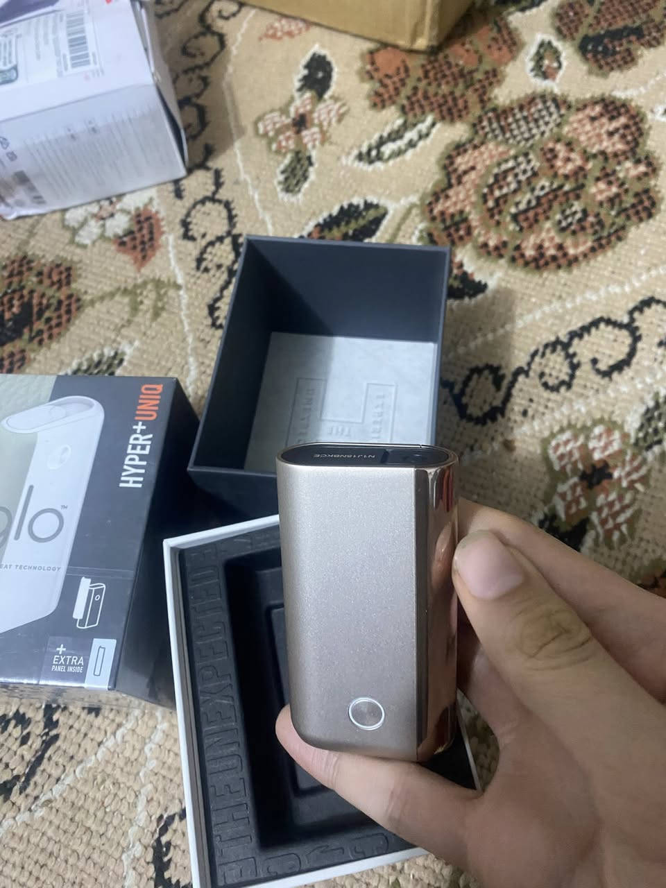 أجهزة glo الأصلية – إصدار HYPER+ UNIQ 💨

🔹 تصميم أنيق وعصري
🔹 تسخين متطور بدون احتراق
🔹 بطارية تدوم لفترة طويلة
🔹 جودة عالية وأداء ثابت


**إذا كنت صاحب هذا الإعلان وتريد حذفه لأي سبب، رجاءا أرسل رسالة إلى الدعم الفني**