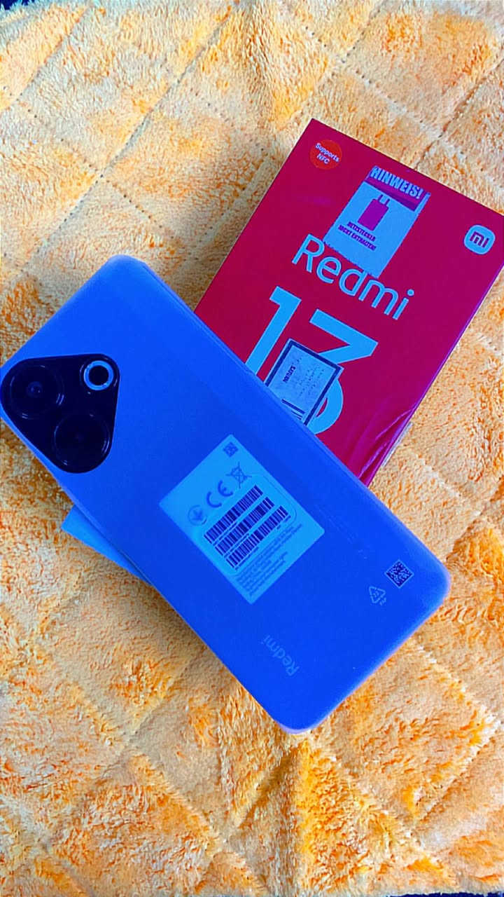 ‏ρᔕɹ̤ɺɕ ρᖈɹɹɹɺȊ 
 شاومي Redmi 13 
Ram 6
Rom 128
جديد غير مستخدم 
انطيني سعر باليرضي الله 
للعلم ماعدي توصيل 🚚 
تاخذه من البيت 
مكاني بغداد


**إذا كنت صاحب هذا الإعلان وتريد حذفه لأي سبب، رجاءا أرسل رسالة إلى الدعم الفني**