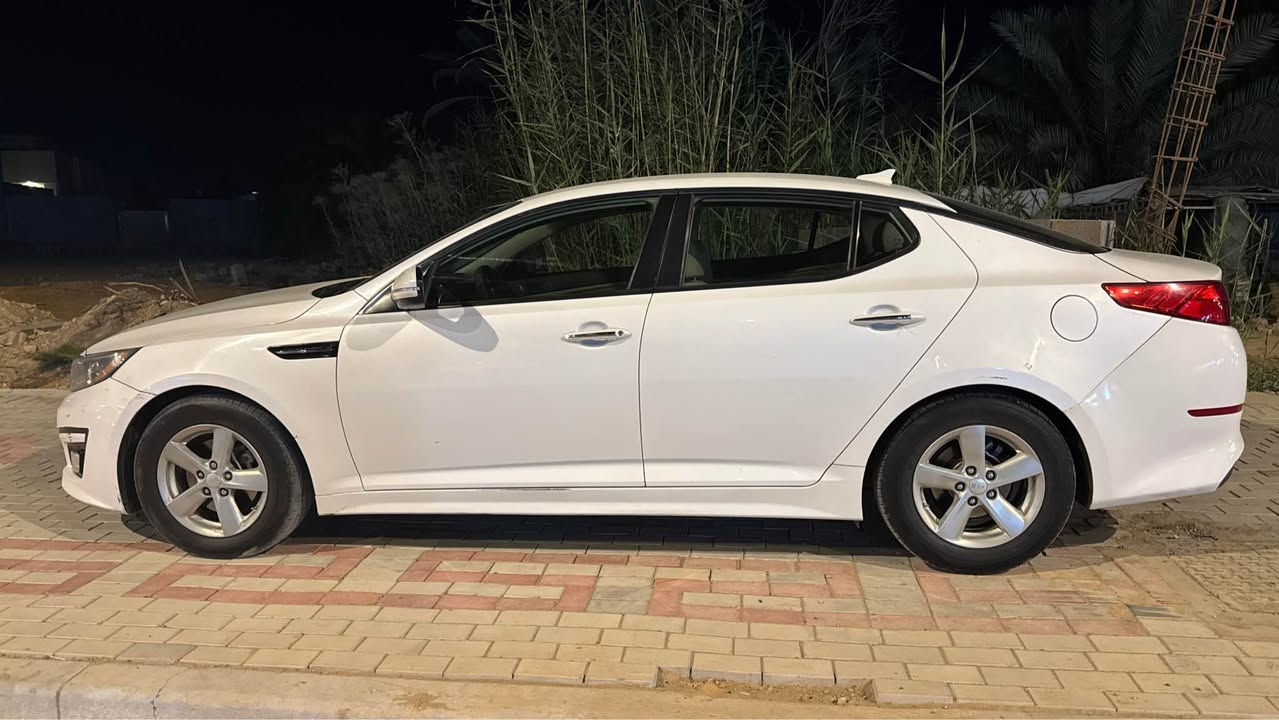 سلام عليكم اوبتيمه للبيع موديل ٢٠١٥
وارد امريكي لون ابيض صدفي 
رقم كربلاء مكان السياره كربلاء 
تحويل مباشر مواصفات عاديه 
تبريد ثلج حداديه نضافته ٩٠٪؜ سونارات بيه ثنين سعر ١٢٤ وبيه مجال 
متواجد ويتساب مازنجر *********** كربلاء, العراق
