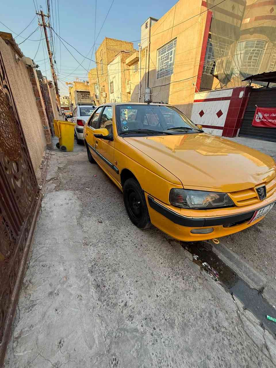 بيجو بارص ٢٠١٥
رقم بغداد دولي تحويل ثاني يوم
سنويه ل29
سياره حلوه جاهزه من كلشي كير مكينه مكفولات شرط تبريد منضومه كامله ثلج تخم تاير جديد دوشمه جديده كهربائياتها كلها شغاله 
كيج بانزين
كيج حماوه
كيج كيلومتر
نوزلات وفيت بم جديد
متصرف عليها شي 
مكاني بغداد البلديات رايدها ٣٧ وبيها مجال
***********
