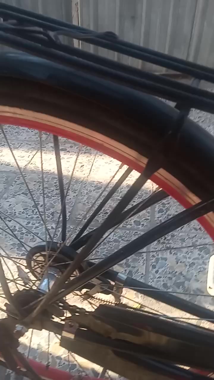 حجم 26
السعر60 الف
بي وبي مجال   بسيط حق الجيه
المراسلة ماسنجر فقط  منطقه الشماعية


**إذا كنت صاحب هذا الإعلان وتريد حذفه لأي سبب، رجاءا أرسل رسالة إلى الدعم الفني**