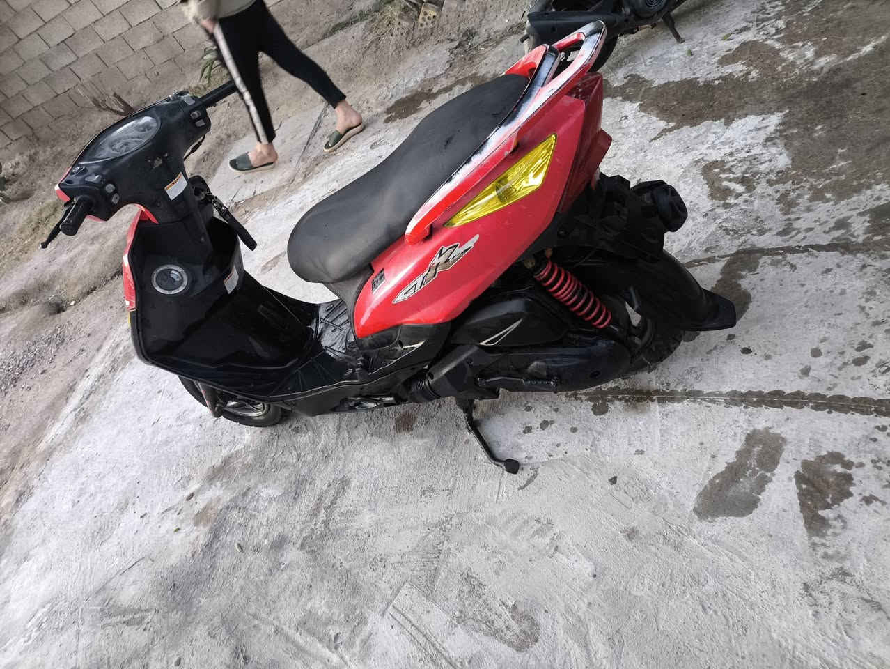 سلام عليكم
دراجه ثعلب للبيع كابريتر مكينه ما مفتوحه نكره سلف هندر شغال  كلجات بلادي كهربائيات شغاله الدراجه مابيه نقص سعر سعر 550 وبيه مجال مكاني الغزاليه 
هاذ رقمي الشراي يخابر ***********
