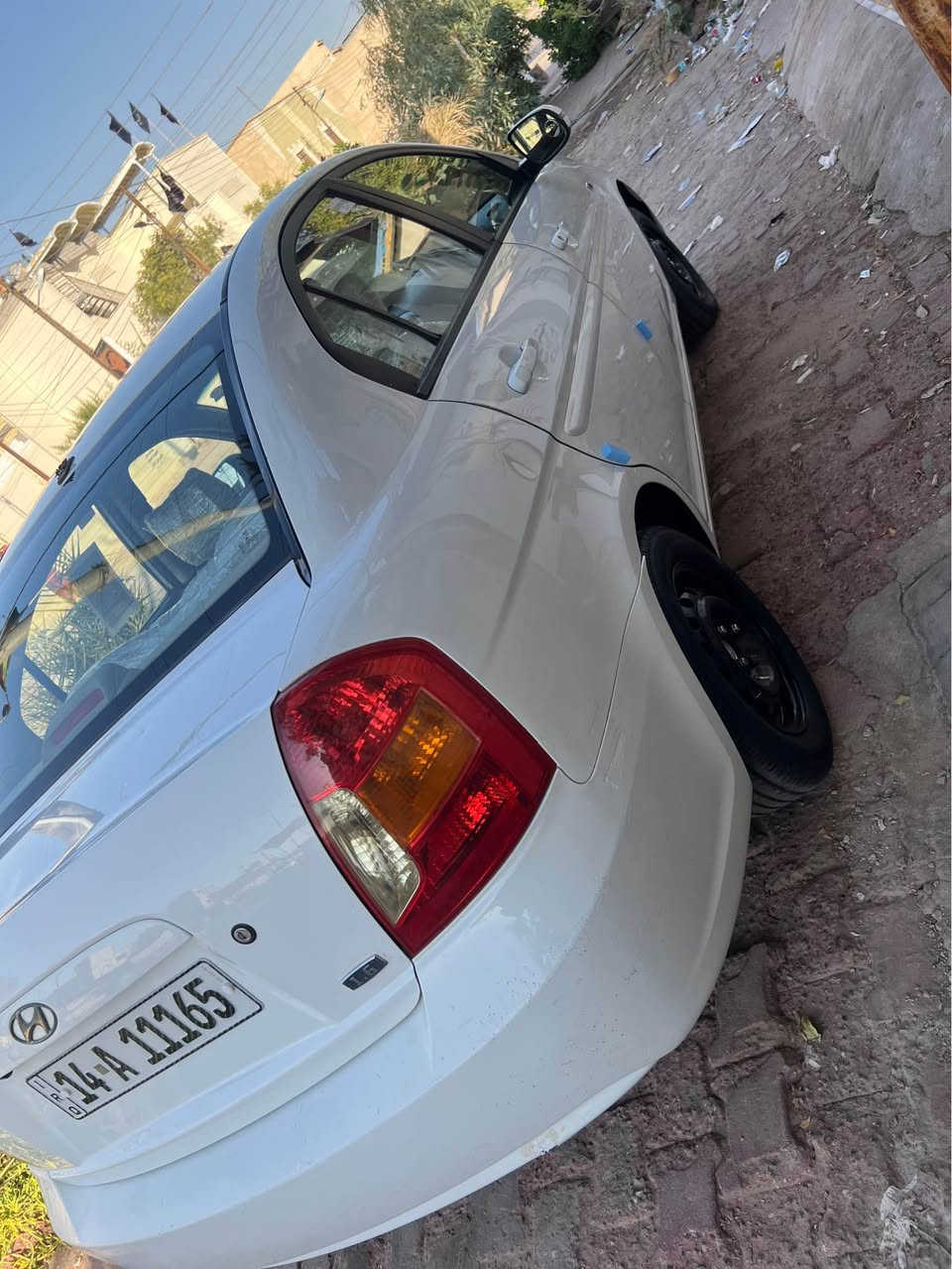 اكسنت 2011 خليجي كفاله من الضربه والتبديل صبغ كلش قليل قطعتين والباقي كفاله سنويه جديده رقم انگليزي مكينه كير جدد حداديه جديده كهربائيات سياره جاهزه السعر 80 بيهه مجال قليل اي ستفسار اتصل *********** البصرة, العراق
