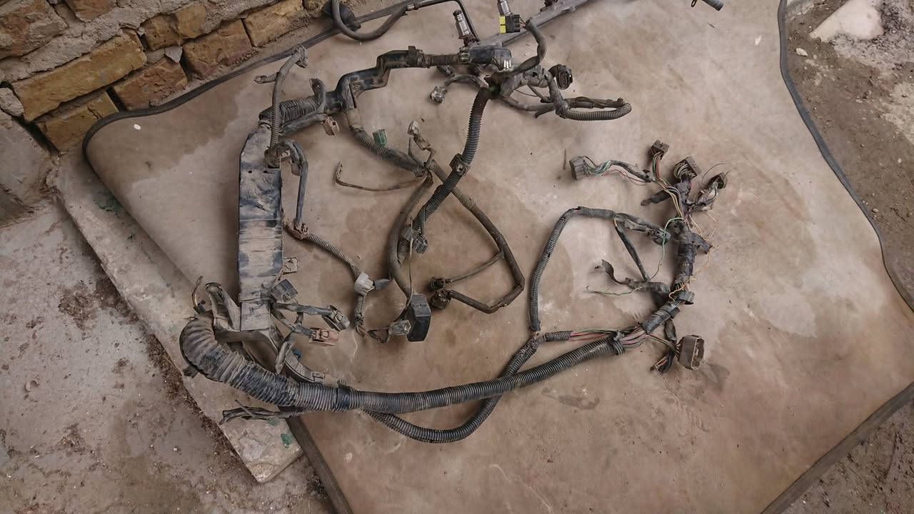 السلام عليكم تفرعات محرك 3000 ديلكو شرط الشغل مكان بغداد البياع ***********
