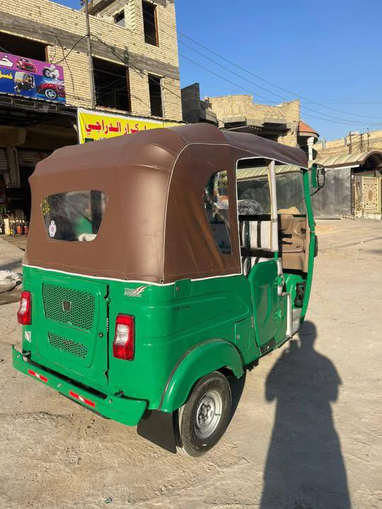 سلام عليكم شباب تكتك مديل 2021 تكتك مال جناي تكتك نضيفه معنه الكلمه احله من الصور ولصور اليوم اخذتهن بيها بس بارد جوه البكلايت اليمن بس سعرها 8000000وبيها مجال شي قليل للشراي مكان التكتك بغداد البلديات شارع المرور رقم الهاتف رجاءن شاري اتصل علا الرقم او واتساب رقم بغداد عربي ***********
