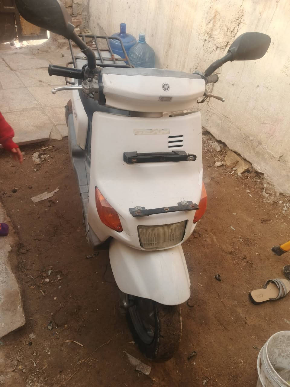 دراجه نوع بيكم دراجه كامله خير من الله مكينه جديده كهربائيات كلها شغاله تايرات جدد اوراق كامله السعر 275العنوان زعفرانيه قرب جامع صدرين رقم الهاتف ***********
