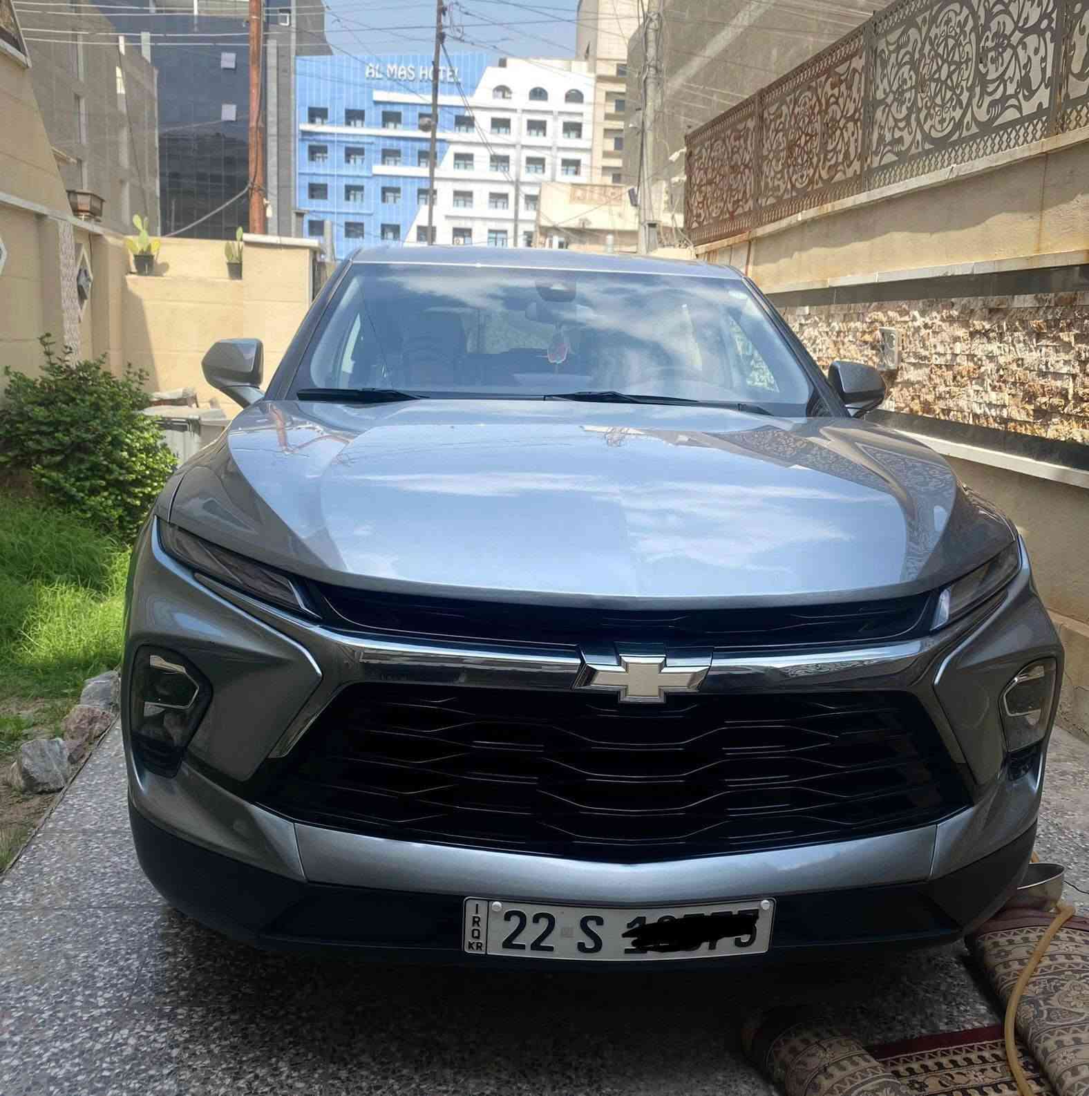 السلام عليكم البيع او مرواس حسب قناعة
شفروليه بلايزر 2023 محرك 4 سلندر تيربو ماشيه 23 بغداد ساحة كهرمانة ***********
