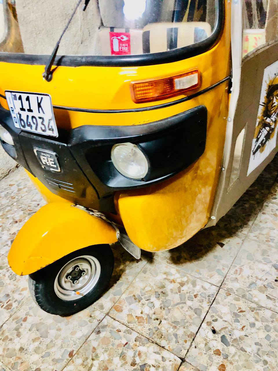 السلام عليكم تكتك ١٩مرقمه.  مصبوغه للجماليه بغداد العبيدي حي الرئاسه شارع عشرين ***********
