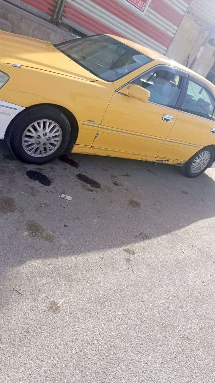 سلام عليكم: ملكه للبيع رقم بصرة معلايه الفين او خمسه مكينه او كير كفاله
مكينه 3000  مكان السياره البصرة هاذ رقم صاحب السياره:***********🫡
