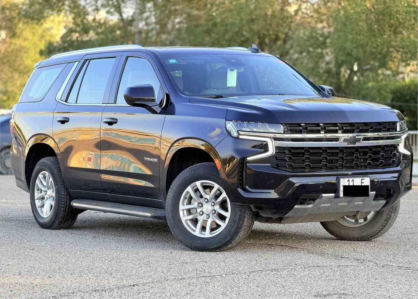 السلام عليكم
السلام عليكم 
شوفرليت تاهو LS موديل 23 ضمان شركة المنصور اخت الزيرو ماشية 8 الاف كيلومتر فقط جديدة جدا السيارة كفاله عامه من الصبغ والبارد  مرقمه بغداد وباسمي تحويل مباشر هزه جديدة  مكان السيارة بغداد السيدية السعر 47800$ للاستفسار الاتصال *********** 
المواصفات 
مكينة 8 سلندر 5300 / كشنات كهرباء  / رادار امامي تحذيري / رادارات جانبية / حساس امامي خلفي / هاندبريك بصمة / ثلاجة وسطية / شاشة كاربلي / وبعد هواي مواصفات
