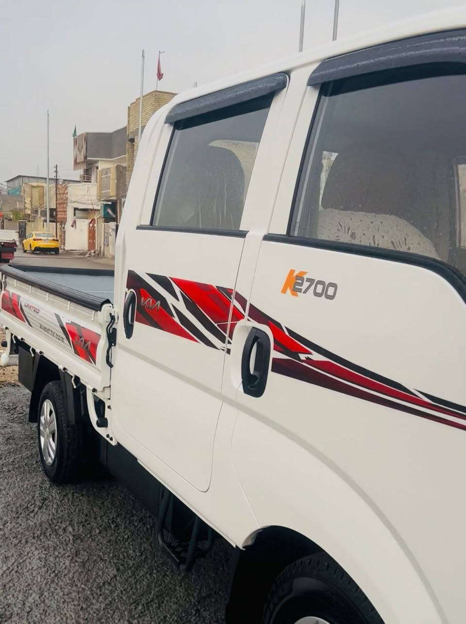 السلام عليكم كيا دبل قمارة موديل
2025٫2700ماشية٦٠٠٠حقيقي بسمي السيارة مكانها بغداد الاتصال ع الرقم ***********
