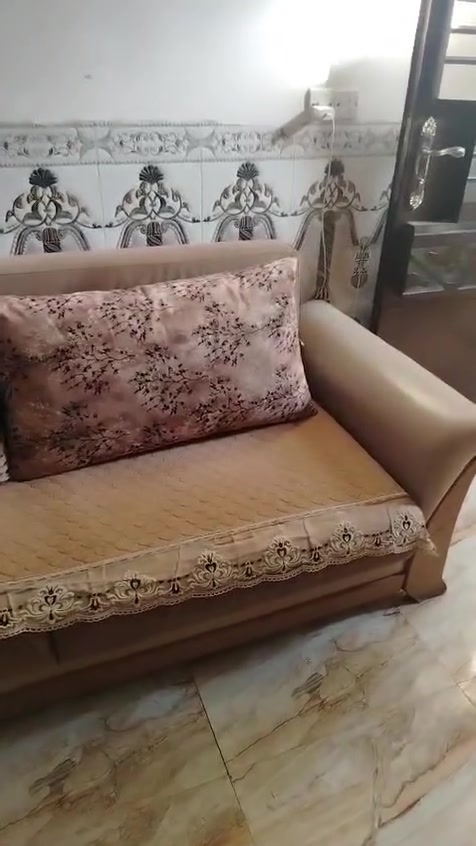 تخم 8 مقعد نظيف متانه للبيع سعر 225 بي مجال شويه بغداد ***********
