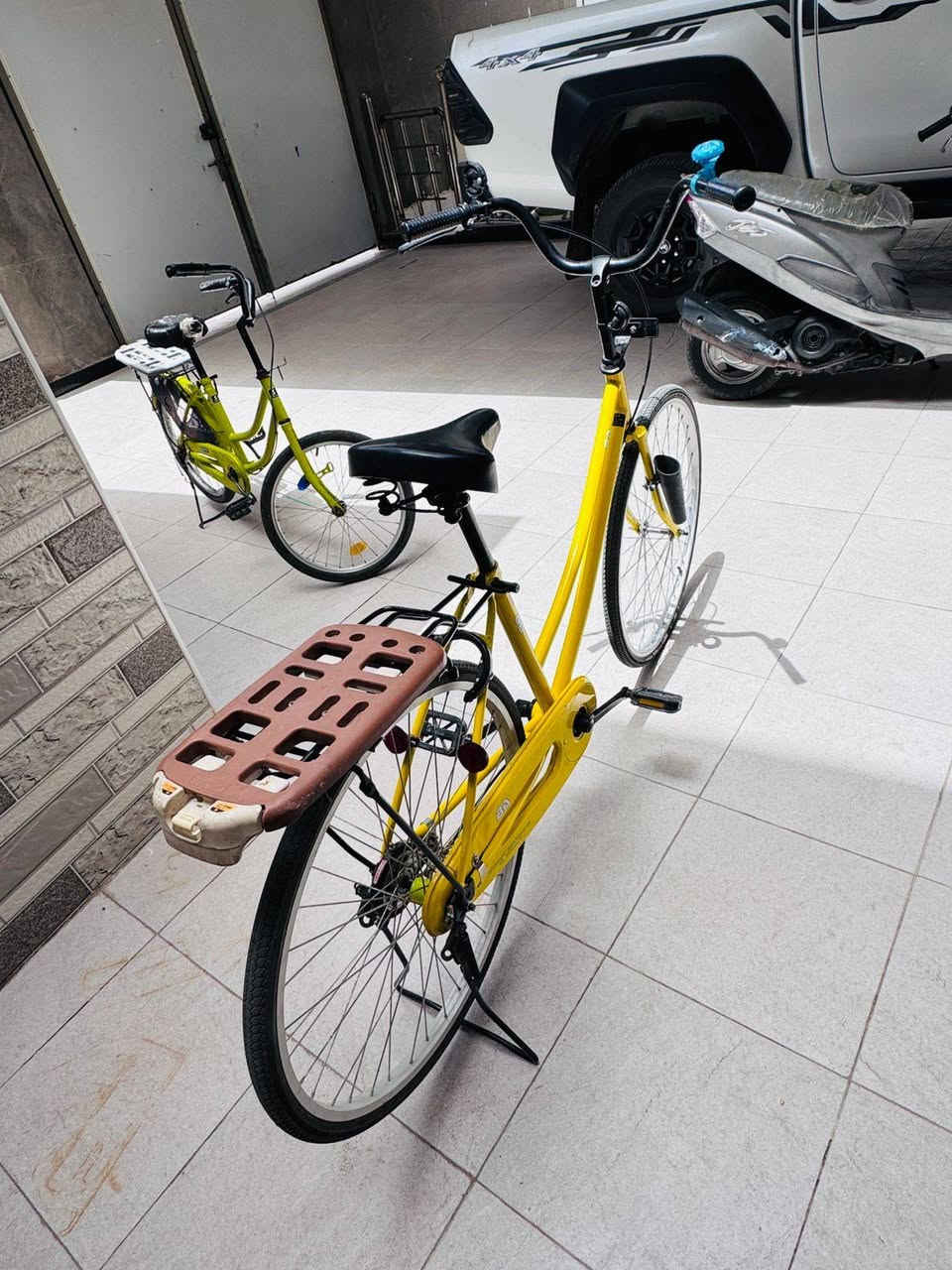له البيع باسكل فول نضافه موديل 22..كامل سعر 150وبي مجال


**إذا كنت صاحب هذا الإعلان وتريد حذفه لأي سبب، رجاءا أرسل رسالة إلى الدعم الفني**