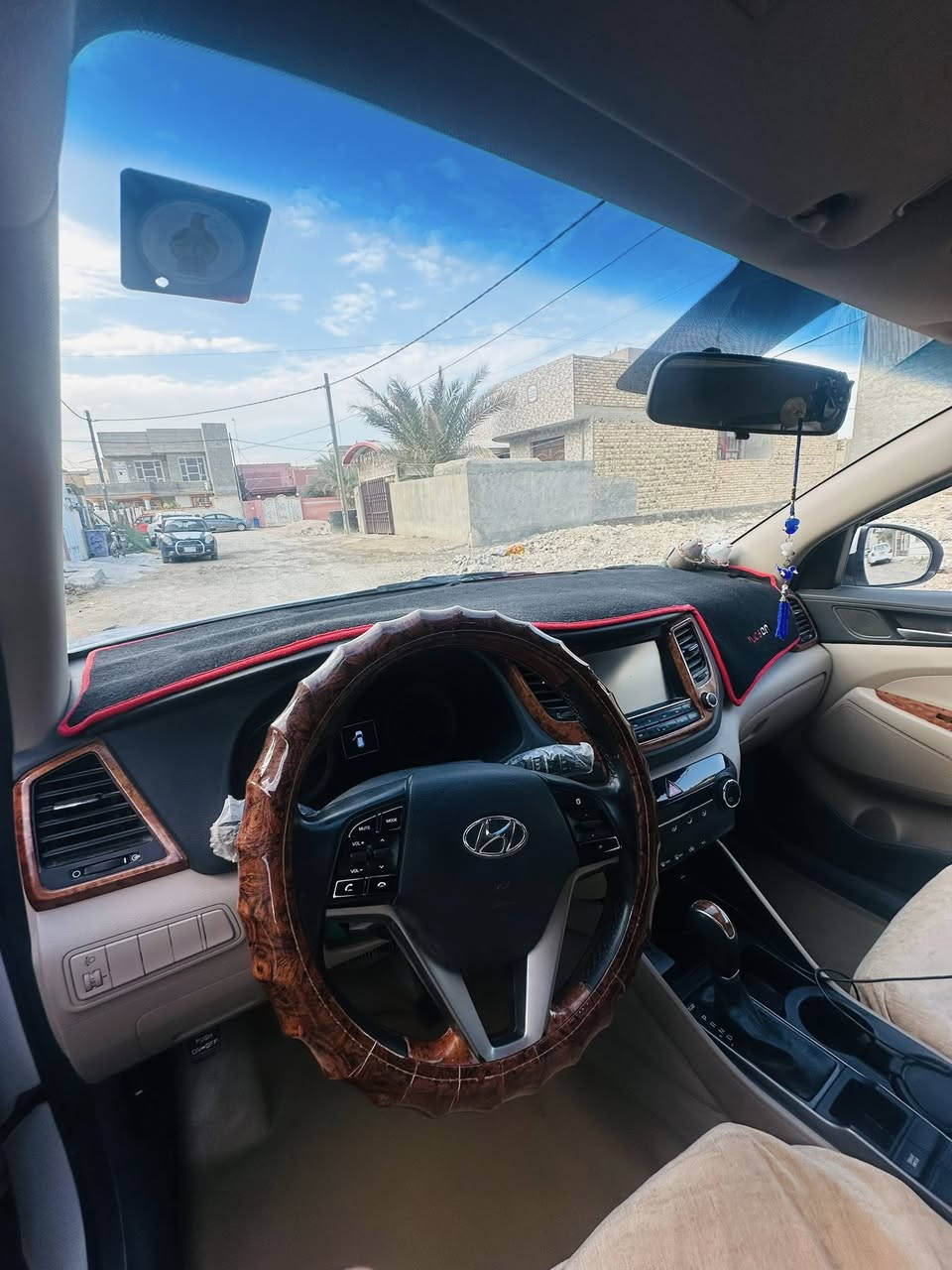 سلام عليكم توسان موديل ١٧  خليجي شركه الكاصد  سياره حلوه ونضيفه شوفت عينك شاشه جبيره سايد بريك بلرجل  تبريد قطعتين مراوس بجيب مكاني بابل


**إذا كنت صاحب هذا الإعلان وتريد حذفه لأي سبب، رجاءا أرسل رسالة إلى الدعم الفني**