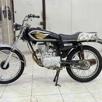 للبيع دراجه تعمير شاصيه موديل 13 دخول 14 اوراق سكنر دراجه مكينه بلاد م...