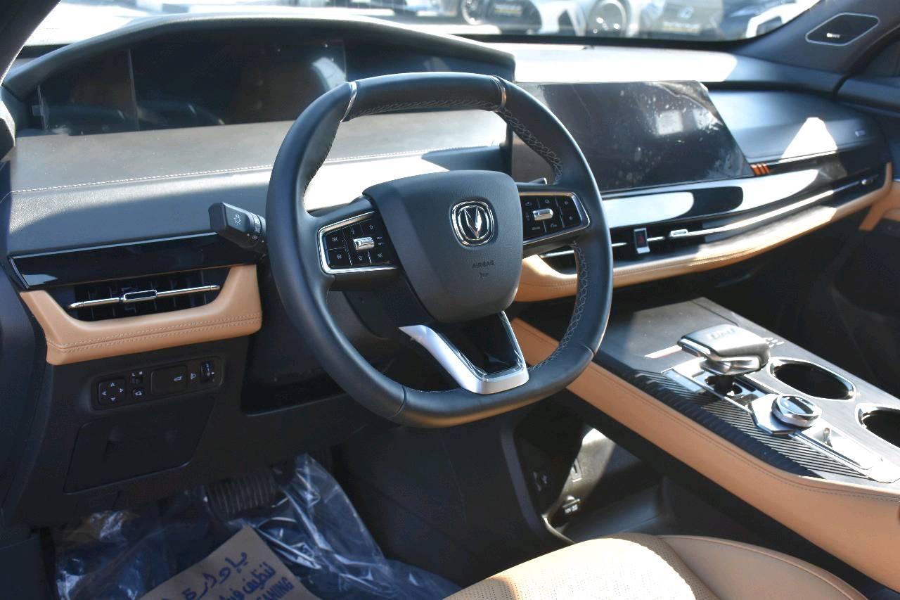 شانجان يوني كي 2024 🚘 
🔥 Changan Uni K 2024 🔥
لون اسمنتي
🚘 مرقم بغداد 🚘 

📃 اليكم التفاصيل الآتية 👇🏻👇🏻

تسجيل DVR اثناء القيادة 
🚘 خليجي 
🚘 ماشية 1400 كيلو فقط 
🚘 موديل 2024
⚙️ حجم المحرك 2.0L Turbo
⚙️ مرتبط بناقل حركة أوتو 8 نمر
⚙️ يبلغ عزم الدوران 390 نيوتن / متر 
🐎 بقوة 233 حصان 🐎🐎
🔑 مفتاح التشغيل بصمة 
🔑 تشغيل عن بعد 
🪟 بانوراما 
🚗 فتح الصندوق كهرباء 
🚗 دفع رباعي AWD 
‼️ اريل نفكيتر 
📍حساسات أمامية 
📍حساسات خلفية 
💡لايت زينون + LED 
🔦️ بك لايت LED 
🚘 قبضات أبواب شفط
🚘 دخول بصمة ذكي 
🛞 حجم الاطار 265/45R21
🛞 ويل كب 21
🛞 4 دسك
🛞 حساسات ضغط الاطارات 
✨️ اشارة في المرايا الجانبية 
✨️ المرايا قابلة للطي كهرباء 
🌧 ماسحة خلفية 
🎈عدد AIR BAG 6
🚗 هاند بريك كهرباء 
🚗 ا ABS 
🖥 دشبول شاشة ديجيتال 
🖥 شاشة Apple Car play 
📷 كاميرا دوارة 
📷 4 كاميرات 360°
💡الانارة الداخلية LED 
⭕️ مقود جلد حياكة  
🛣 مثبت السرعة Cruise 
🎶 المودات والاوامر الصوتية 
🎶 ا Bluetooth / T YPCE 
🔋شاحن هاتف Wireless 
⚡️مخرج منفذ الطاقة 
🔍فحص نظام السيارة 
🚘 انارة داخلية LED محيطية 
💺تتسع المقصورة ل 5 ركاب
💺المقاعد جلد
💺حركة المقاعد الأمامية كهرباء 
💺 تدفئة وتبريد المقاعد الامامية
💺ذاكرة مقعد السائق
💺تجاوي متحركة 
👶 مثبت مقعد الطفل ISOFIX 
❄️ تبريد شاشة 
❄️ قطعتين تبريد
🚘 أوضاع القيادة Drive Mode 
🧱 أوتو بريك ‼️
 🧱 رادار
⛷️ نظام مانع الانزلاق 
⛰️ نظام نزول المنحدرات 
🥤النظام الصوتي SONY
🚘 دبل اكزوس 
🚘 تطعيم الدواخل ألمنيوم

السعر 35 مليون دينار عراقي 