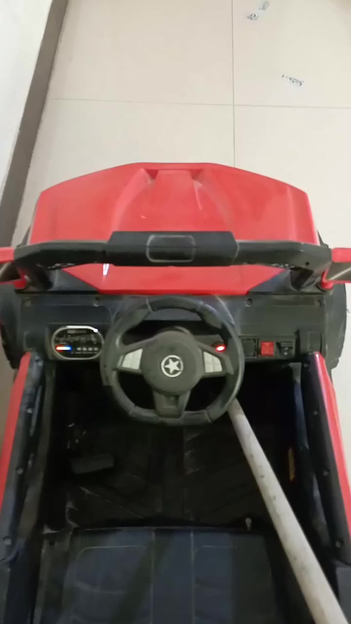 🚗🔥 للبيع سيارة أطفال تعمل بالشحن 🔥🚗
سيارة أطفال مميزة بحالة جيدة جداً
✔ تعمل بالشحن (بطارية قوية)
✔ إنارة أمامية جميلة
✔ مدخل USB (مأخذ فلاش) لتشغيل الأغاني
✔ تصميم رياضي جذاب
✔ مناسبة للأولاد والبنات

💰 السعر: 100,000 دينار فقط
📍 المكان: الحلة


**إذا كنت صاحب هذا الإعلان وتريد حذفه لأي سبب، رجاءا أرسل رسالة إلى الدعم الفني**