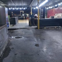 مطعم كامل متكامل لبيع لعدم التفرغ المطعم شغال وخير من الله كامل من كلش...